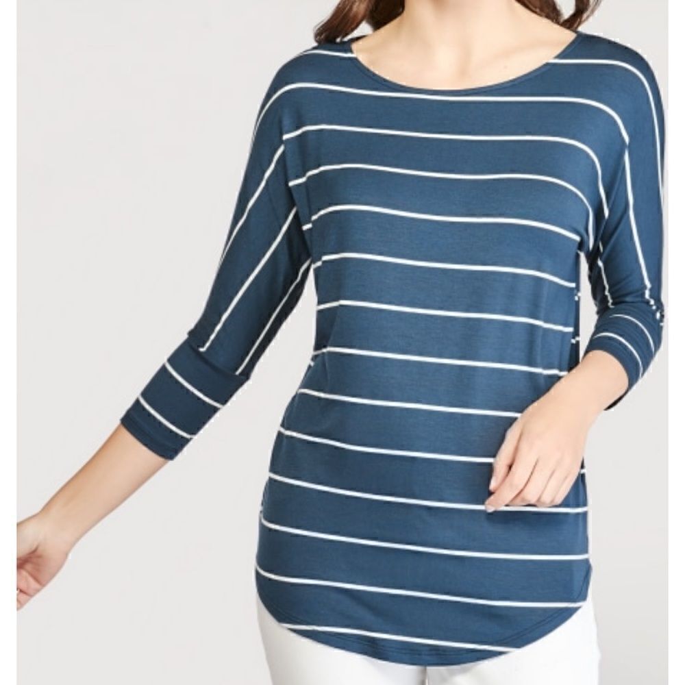 Wantable Striped Crew Neck Dolman Top in Navy/White Women’s Medium